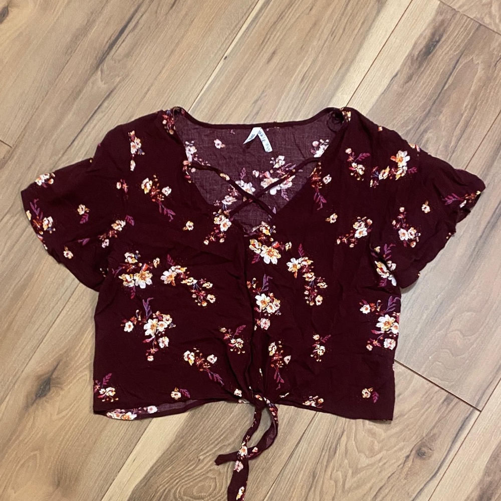 Mudd Burgundy Floral Tie-Front Blouse